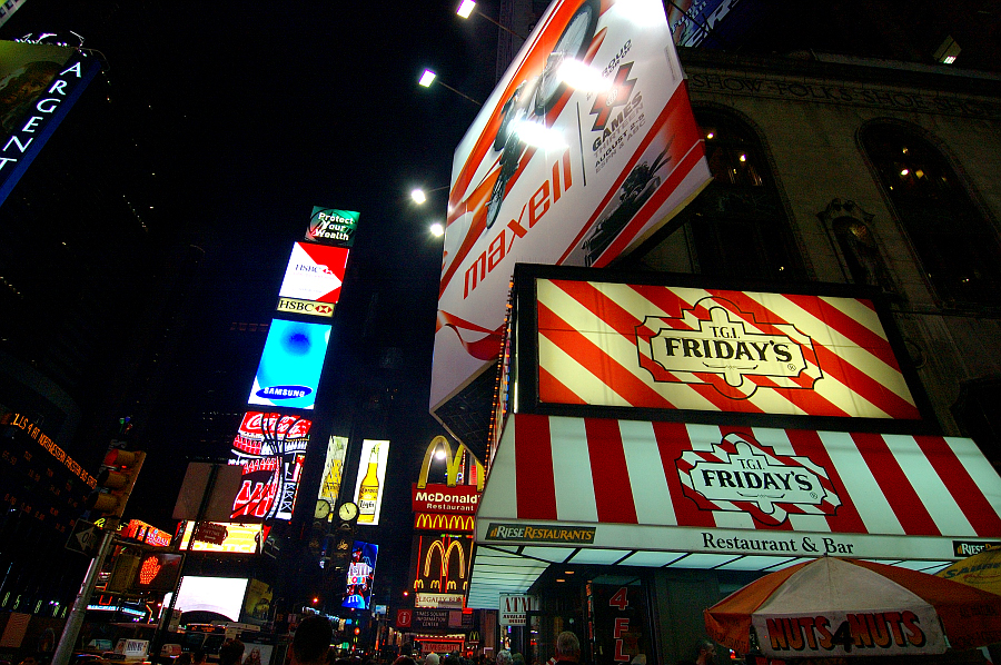 NY_Midtown_041.jpg - Time Square