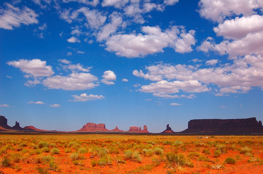 MonumentValley_008.jpg - Vista dalla strada